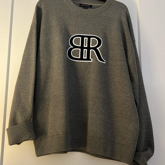 Banana Republic men’s embroidered sweatshirt - Picture 2 of 5